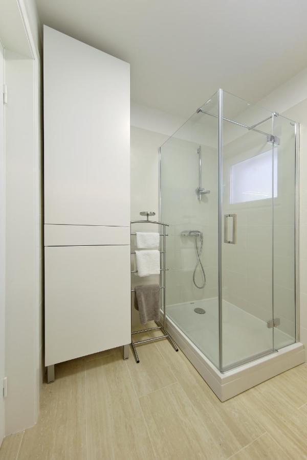 Valadar Apartments 普利拉卡 外观 照片