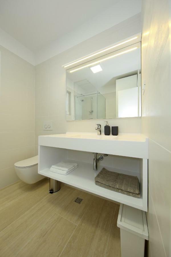 Valadar Apartments 普利拉卡 外观 照片
