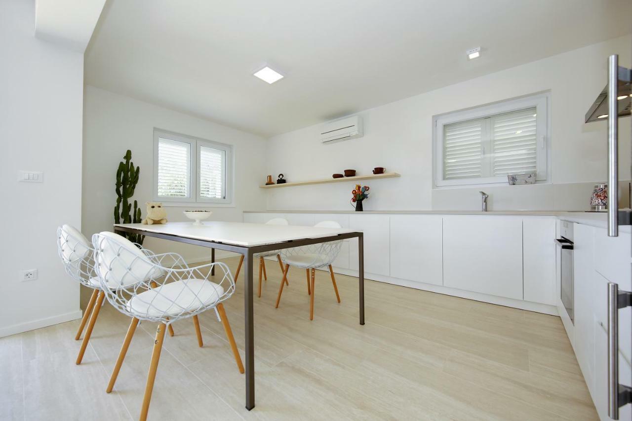 Valadar Apartments 普利拉卡 外观 照片