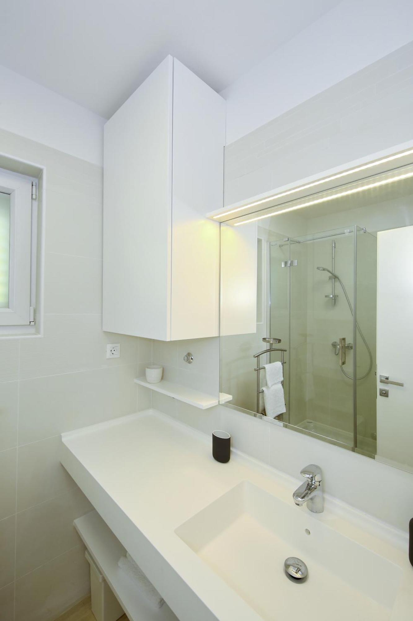 Valadar Apartments 普利拉卡 外观 照片