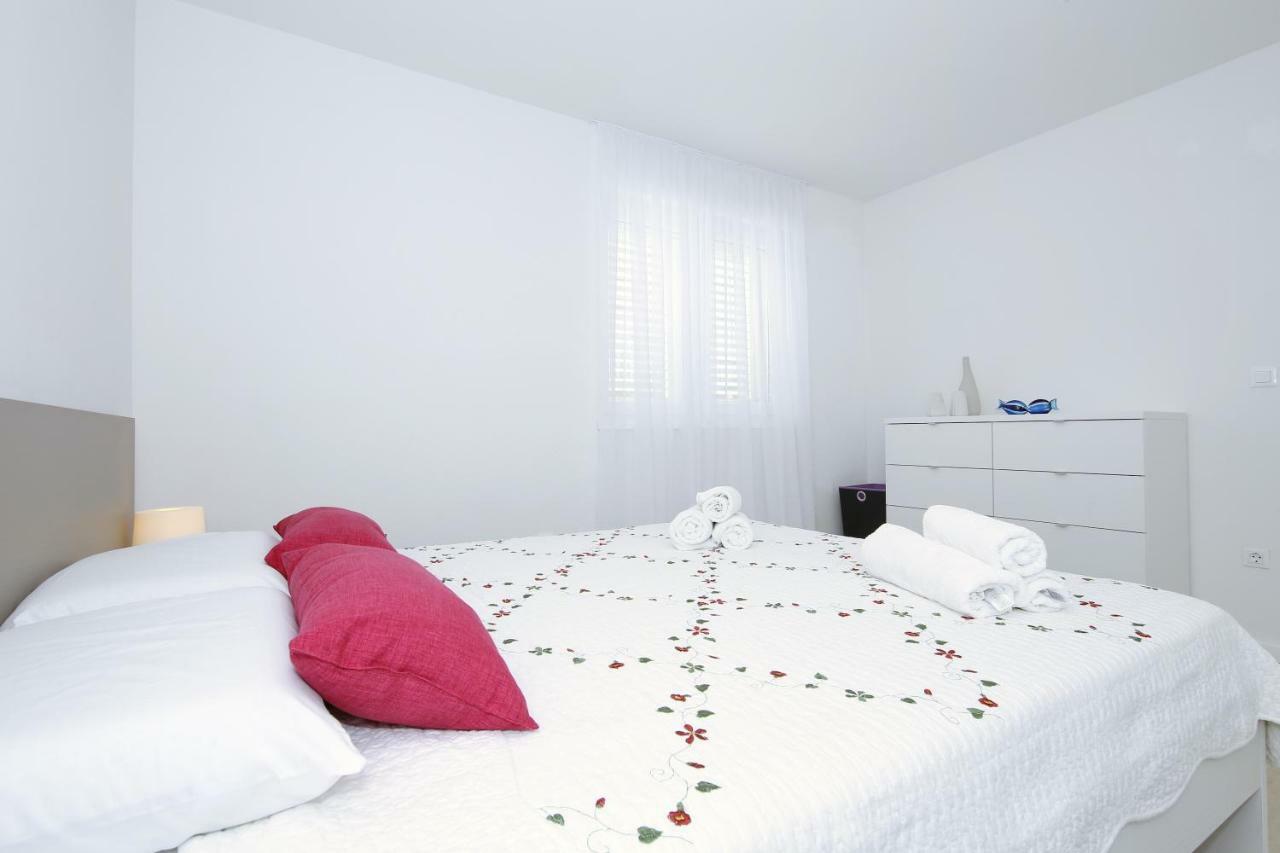 Valadar Apartments 普利拉卡 外观 照片